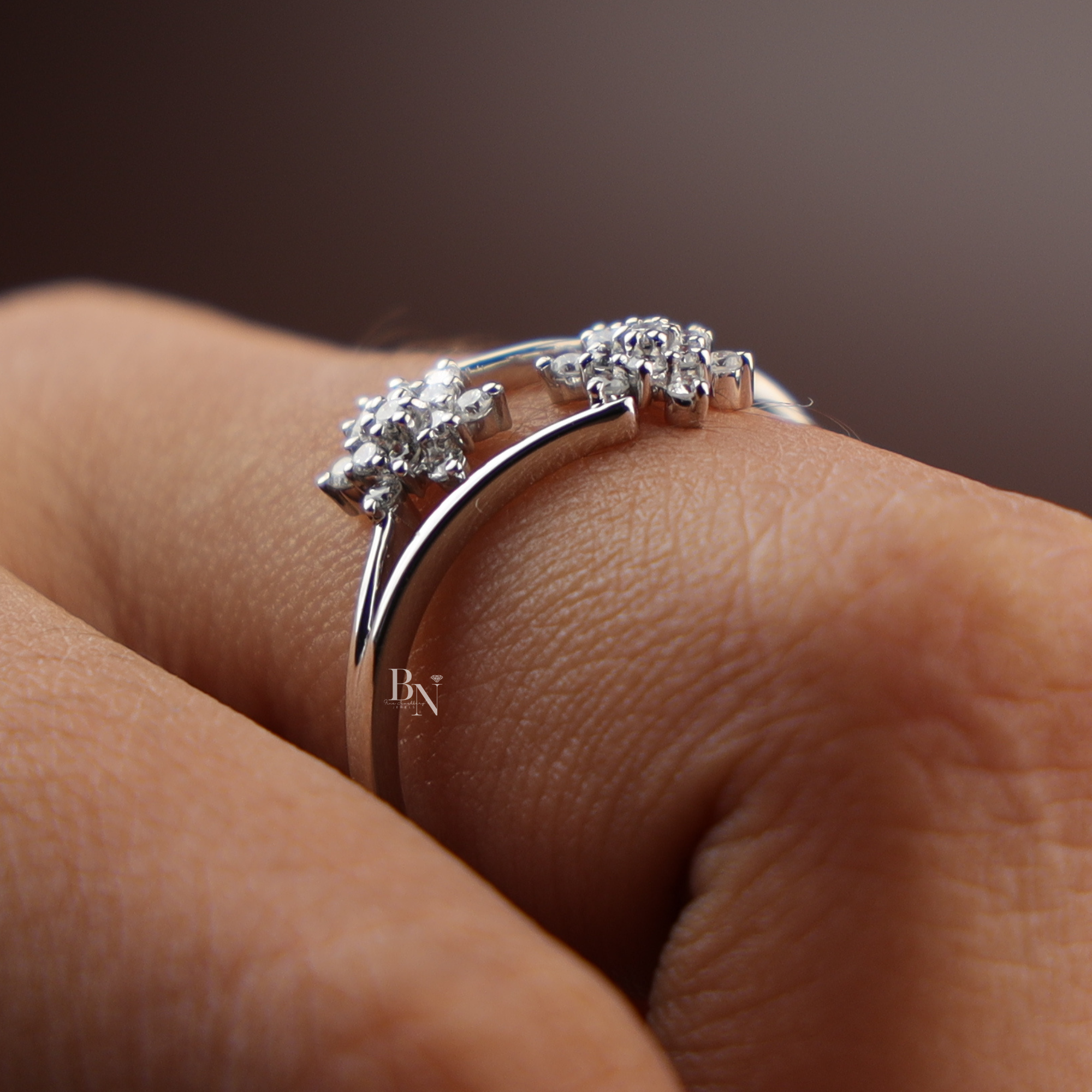 Lab Diamond Open Bypass Ring, 14K White Gold Star Cluster Ring, Modern Floral Wrap Ring, Dainty Stacking Ring, Personalized Bridal Gift