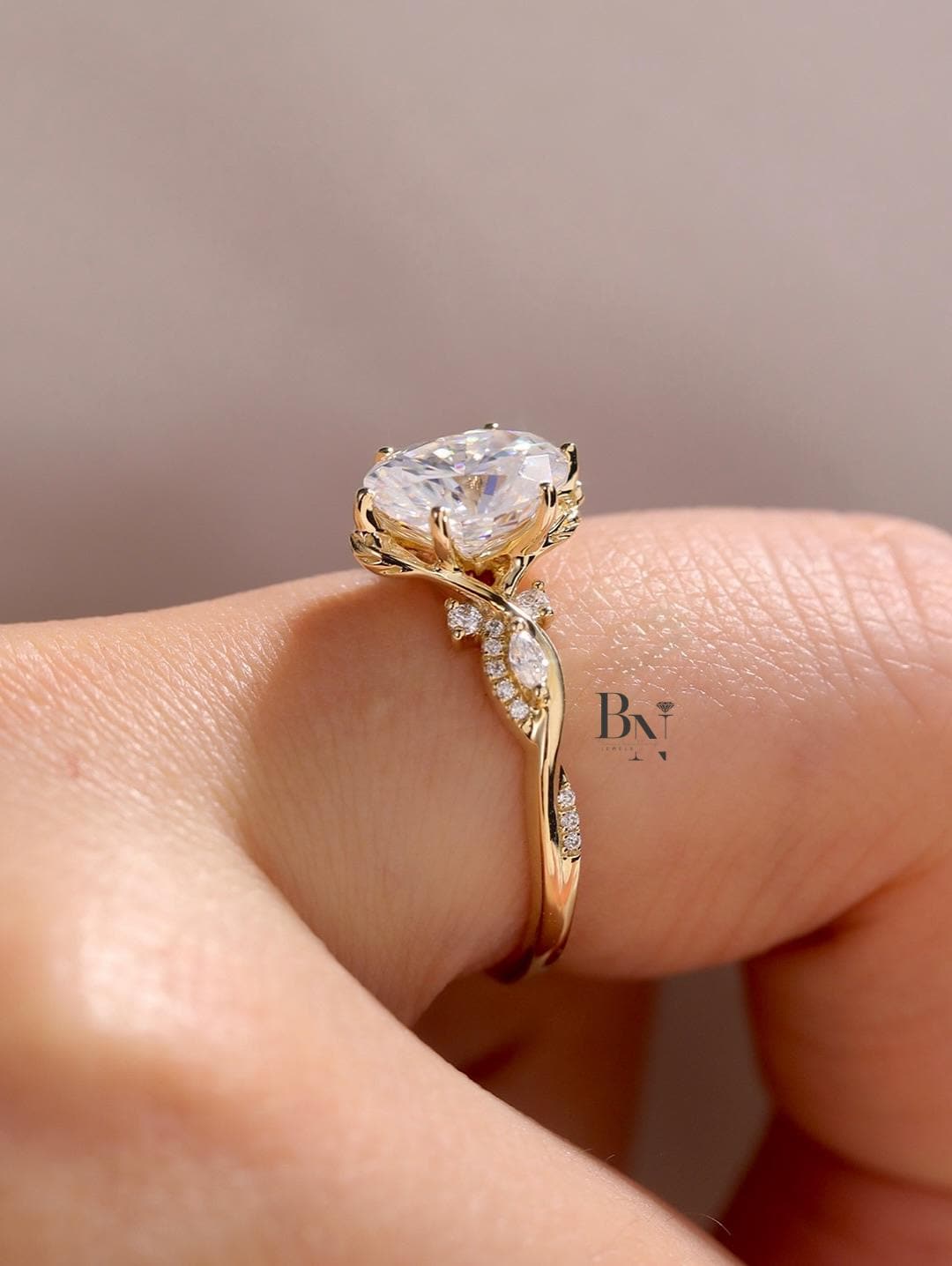 1ct Oval Lab Diamond Engagement Ring, Nature Inspired Twisted Vine Band in 14k Gold, Unique Vintage Style Fine Jewelry, Ethical Gift