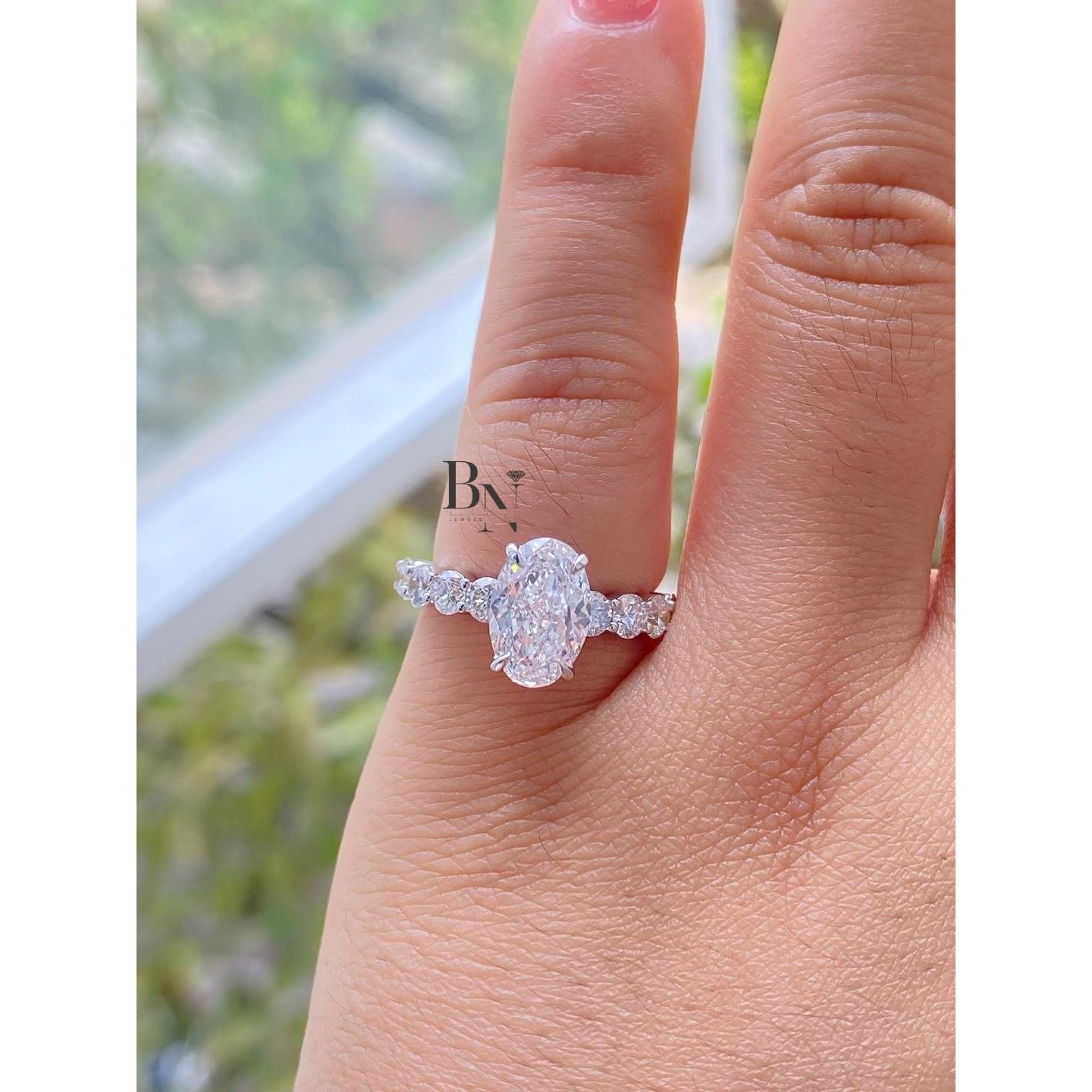 1.00 CT Oval Lab Grown Diamond Ring, Graduated Diamond Engagement Ring, White Gold Wedding Ring, Anniversary Gift For Women, Statement